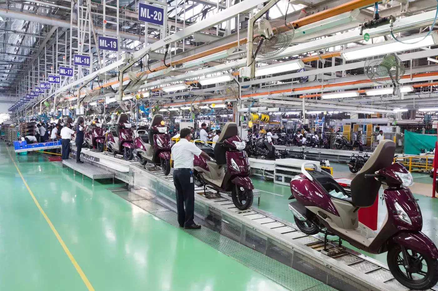 A view of the factory: in the guts of a BMW plant