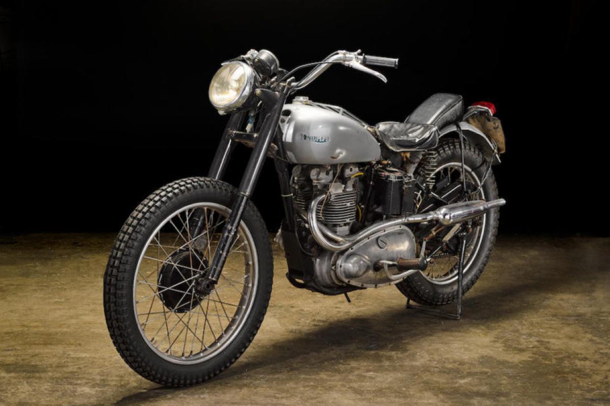 the 1949 Triumph Trophy 500 from the hit show 'Happy Days'