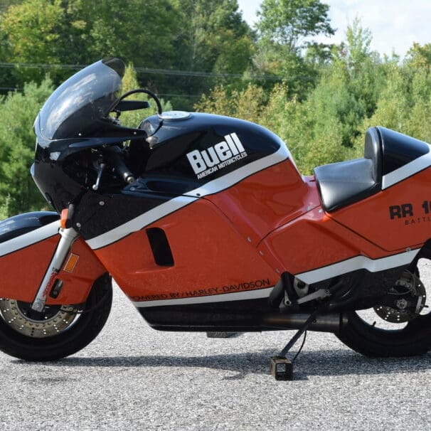 A side view of the 1987 Buell RR1000