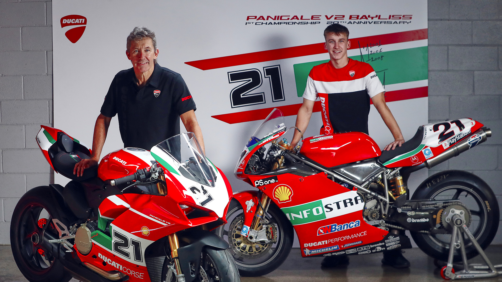 2022-Ducati-Panigale-V2-Bayliss.jpg