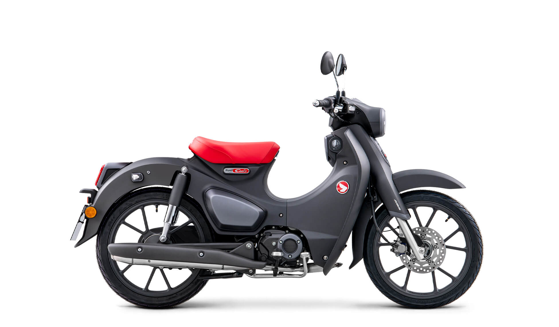 Studio shot of the 2022 Honda Super Cub C125 ABS in Matte Gray Metallic