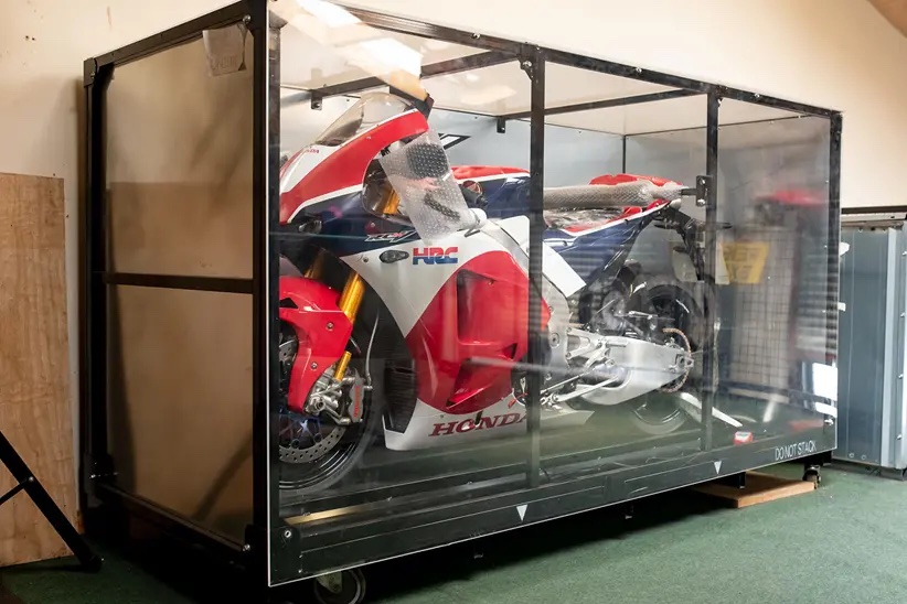 A crated Honda RC213V-S has just blasted past the record for ‘most expensive Japanese motorcycle to be auctioned off’ - and the supersport barely has a mile on the clock. 