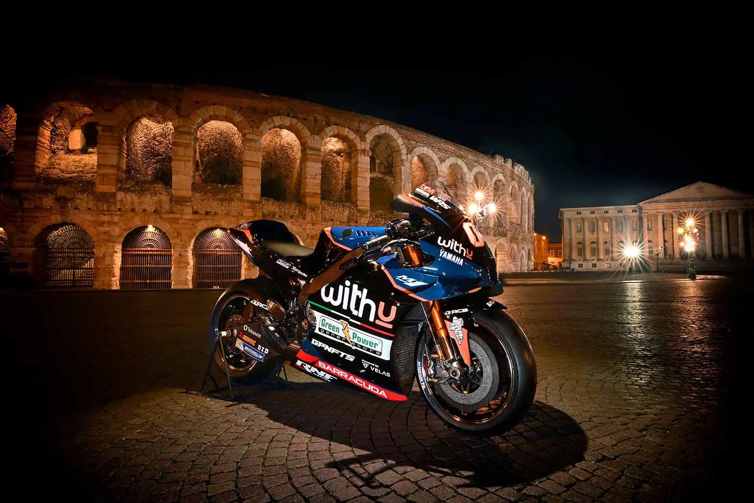 A vie of the new MotoGP machines that the WithU Yamaha RNF Team will be riding for the 2022 season in both MotoGP and MotoE classes