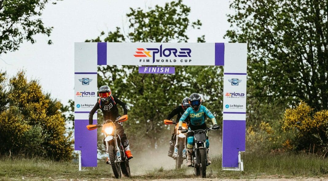 A view of off-roading motorcycles, with media used to depict the re-integration of racing team Mugen into the all-new electric off-roading series, E-Xplorer