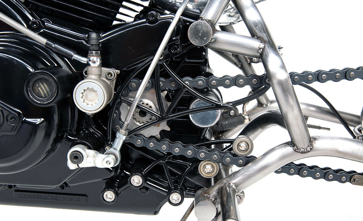 A view of the new custom bobber from the shop of Machine1867