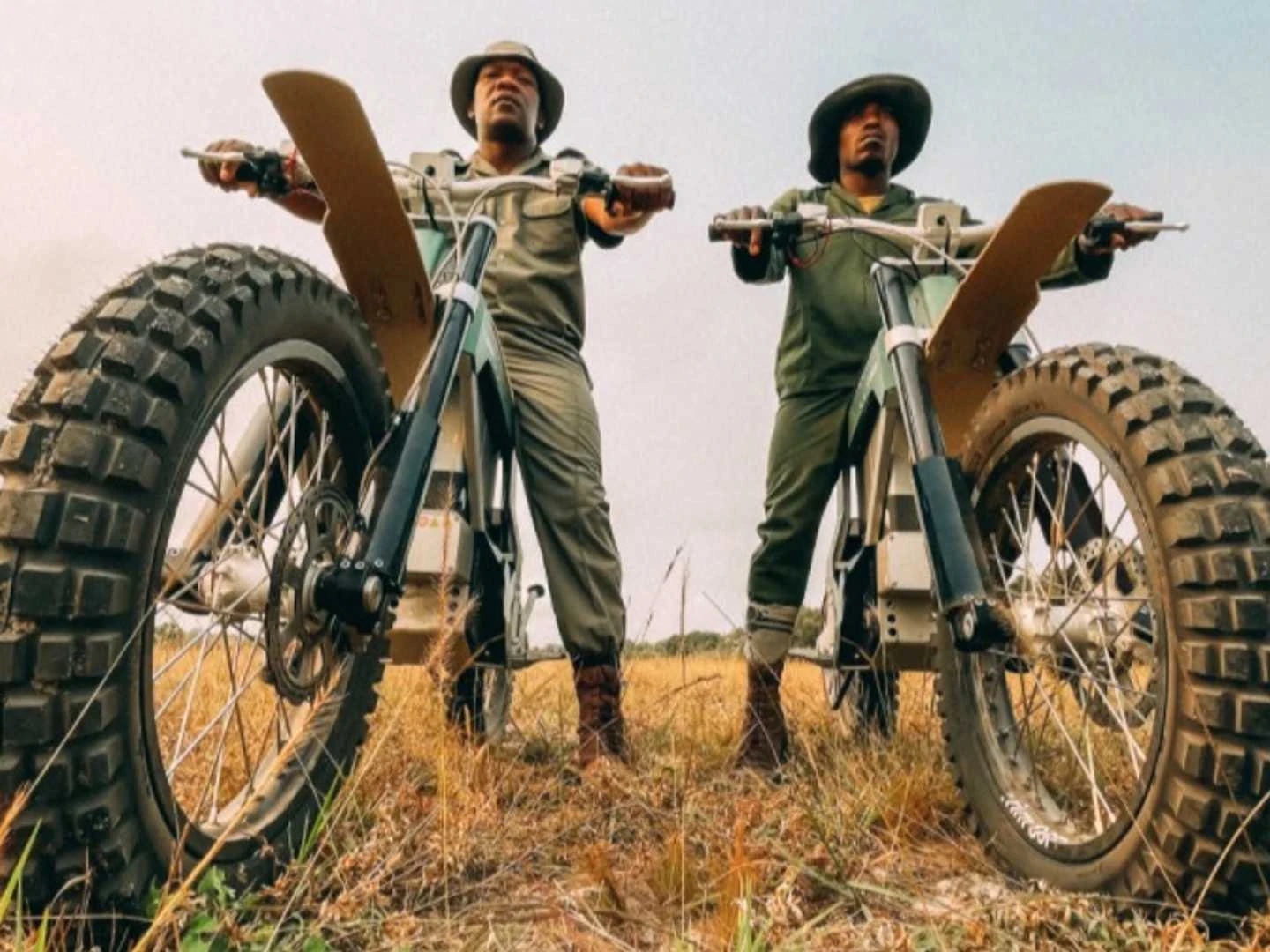 The Ösa flex AP and the Ösa+ AP, two new bikes that will be aiding conservation efforts in Southern Africa, with a portion of the brand's proceeds going to the Southern African Wildlife College