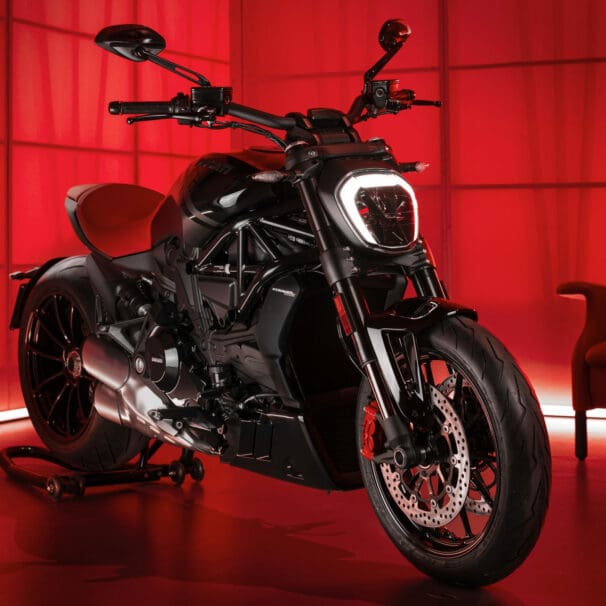 A view of the Ducati XDiavel Nera, complete with dedicated accoutrements