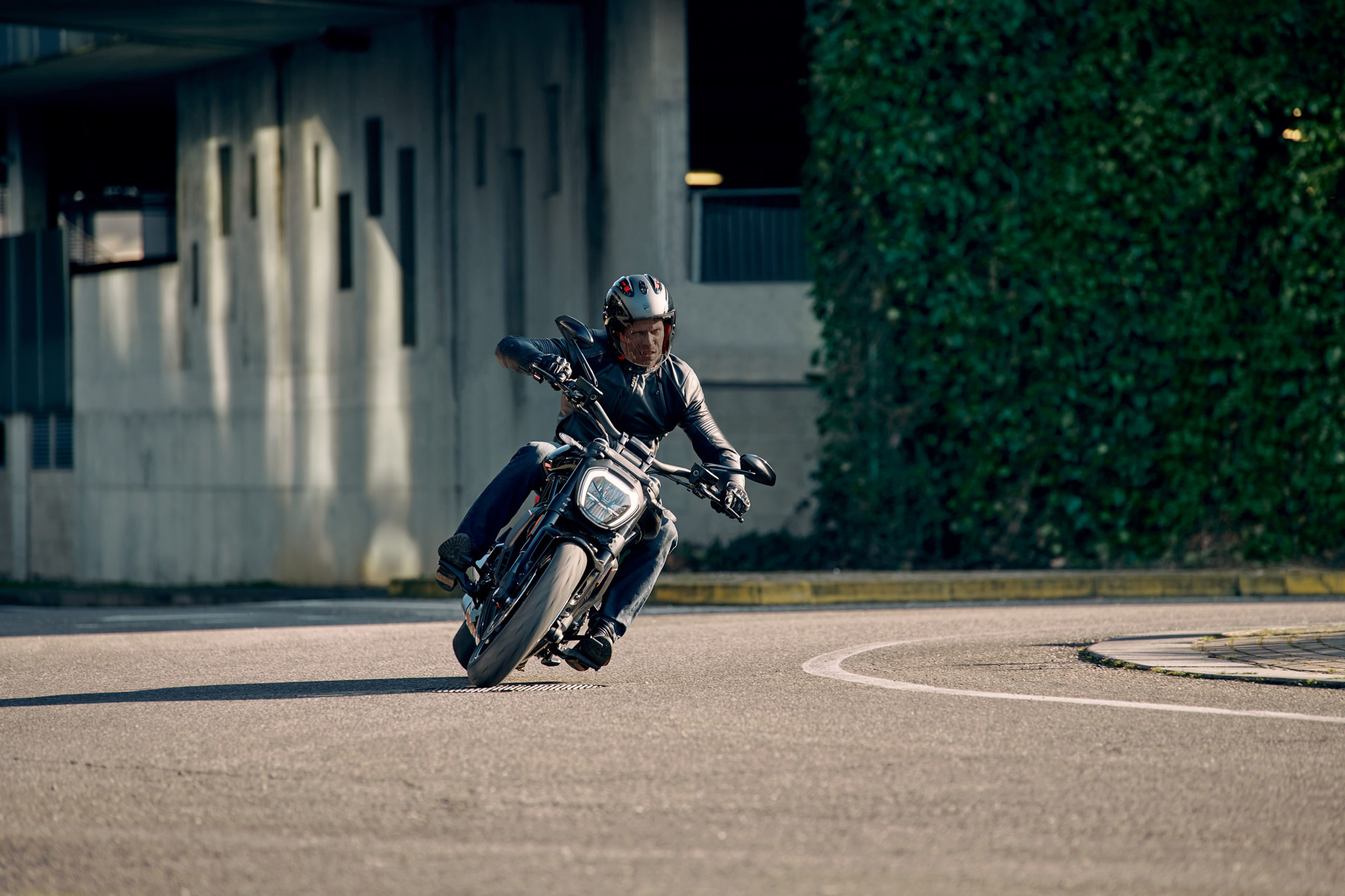 A view of the Ducati XDiavel Nera, complete with dedicated accoutrements