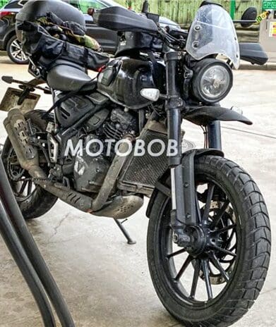 An image of the test mule of the upcoming Bajaj-Triumph scrambler