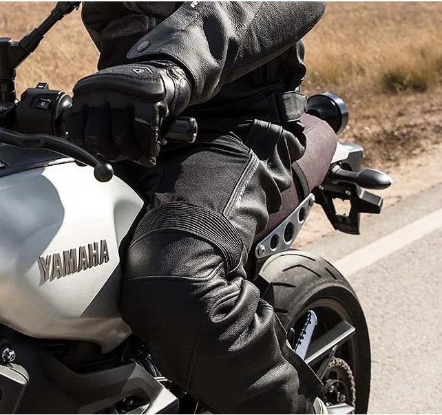 The Best Mesh Motorcycle Pants [2022