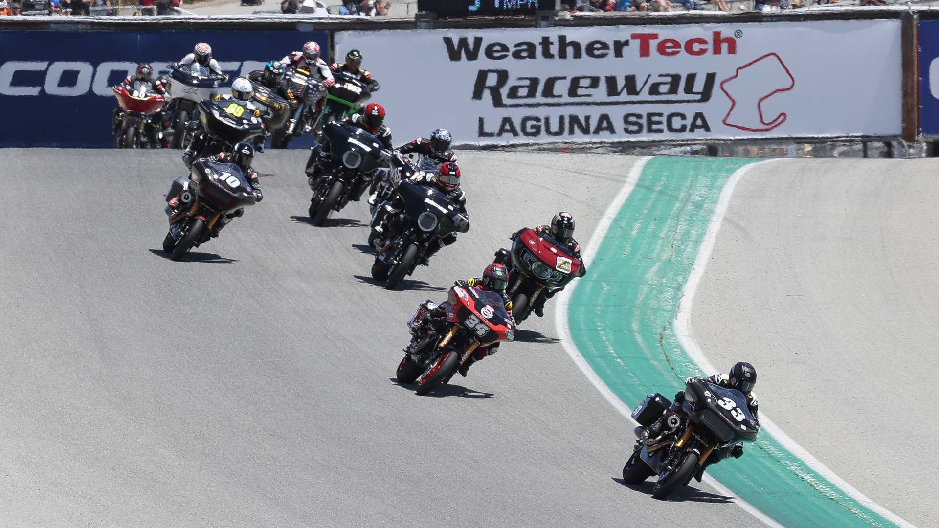 MotoAmerica racers leaning into the twisties