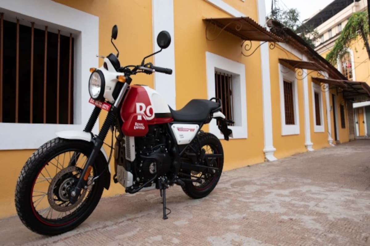 A view of the all-new Royal Enfield Scram 411 - a scrambler with ADV genetics gleaned straight from the Himalayan