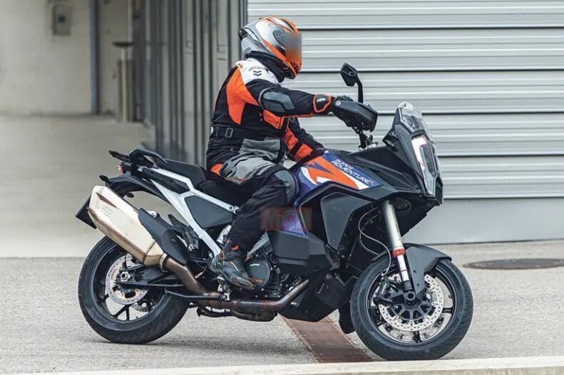 yamaha bikes bs6 2020 model