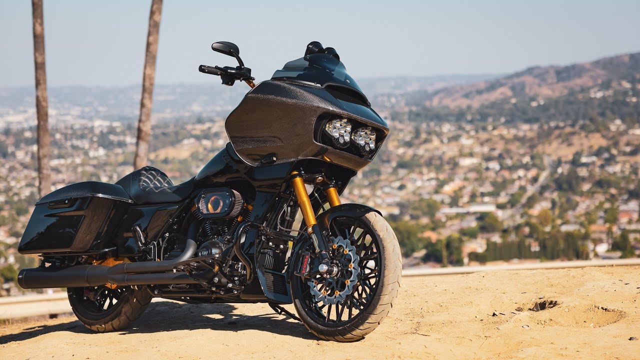 A view of Harley's new performance baggers