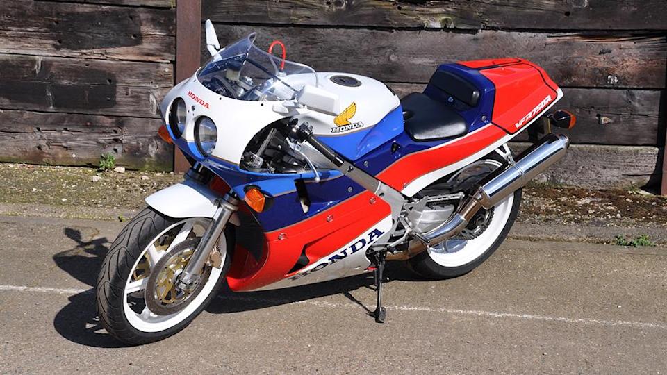 a rare 1988 Honda VFR-750R RC30 WSBK homologation special “finished in blue, white, and red that was owned by marque specialist Rick Oliver