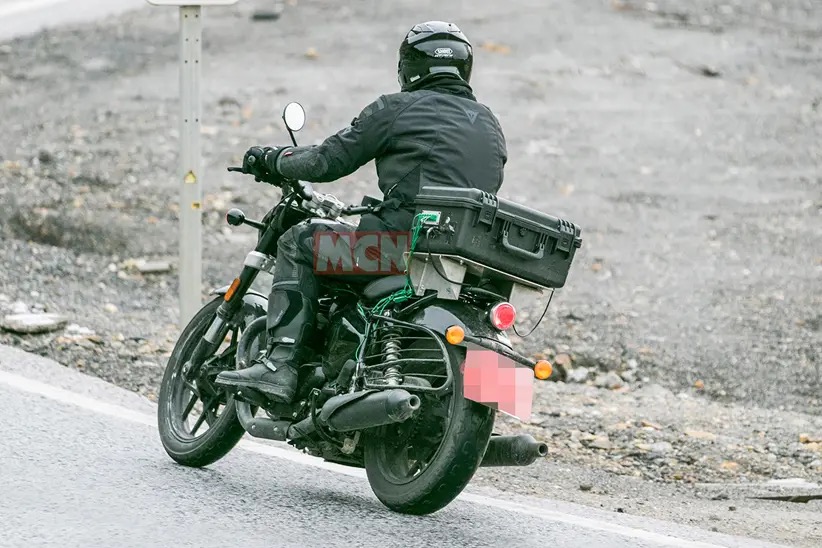 A view of the Royal Enfield Super Meteor 650 that was spotted by MCN