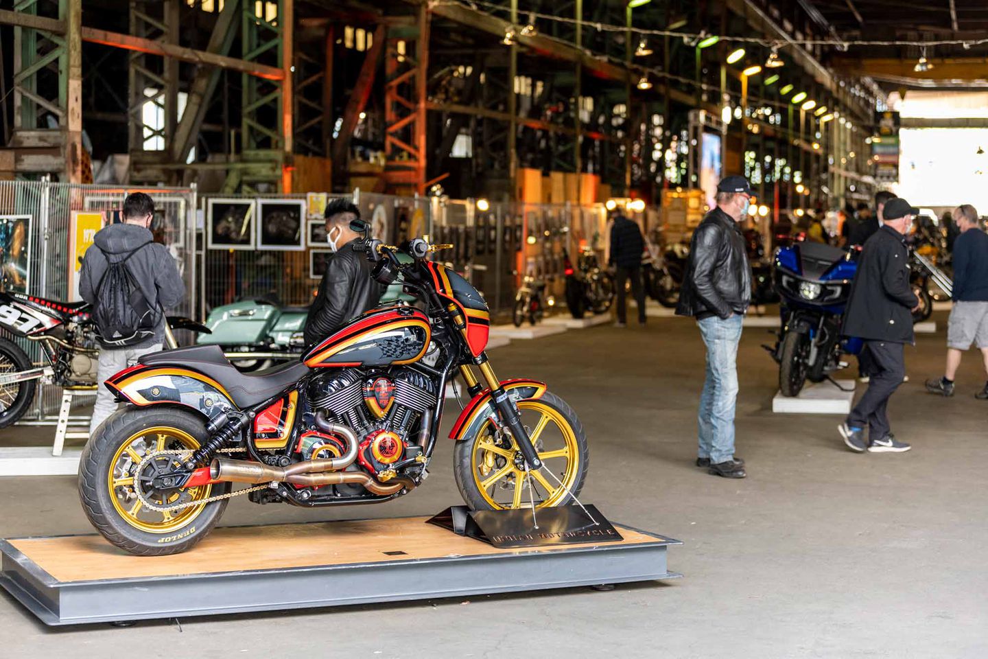 A view of the One Show offerings available in the form of stunt shows, custom motorcycles, and of course the obligatory beautiful people to talk with about builds, bikes and moto beauty of all shapes and sizes.