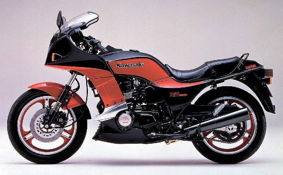   Una motocicleta Kawasaki GPZ750 Turbo de 1984