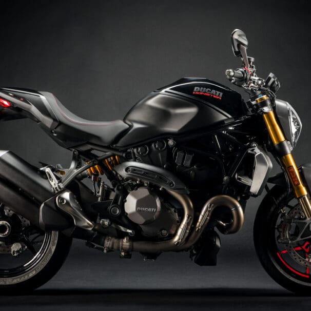 2022 Ducati Monster 1200 / 1200S