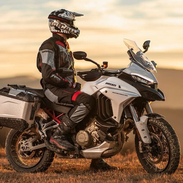 2022 Ducati Multistrada V4 / V4 S / V4 S Sport