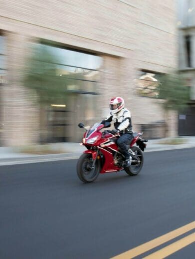 2022 Honda CBR300R