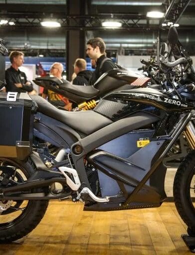 A view of the closest we have come to seeing a new adventure bike from Zero, as well as new VIN filings suggesting that the adventure bike will be released closer to the end of this year