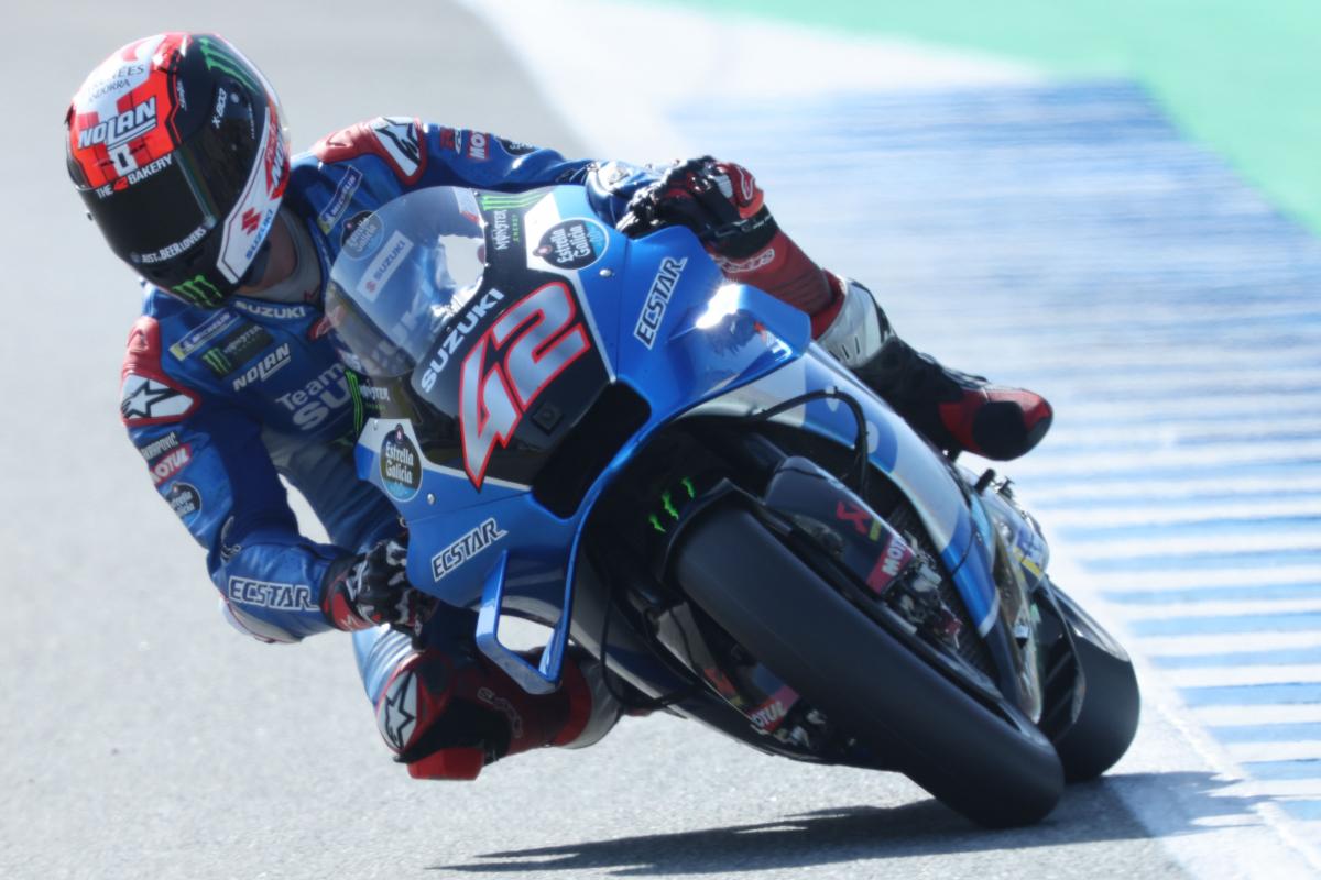 A view of the racers involved in the Spanish MotoGP, some of which were riding with lower tyre pressures in an attempt to get the front tyre to behave.