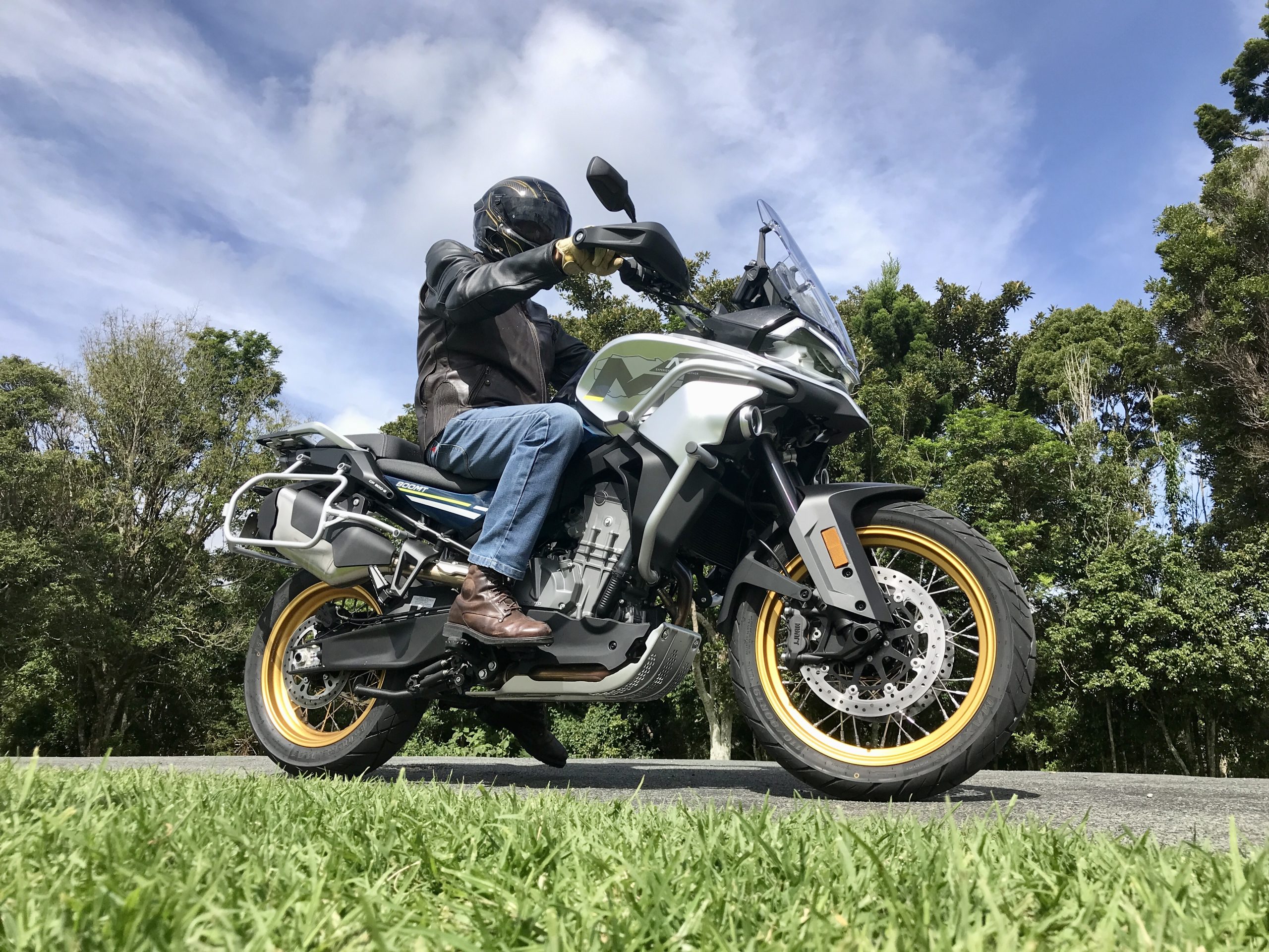 motorbikewriter.com