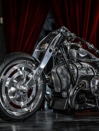 The R18 Magnifica, courtesy of Radikal Chopper Customs. Photo courtesy of Top Speed.