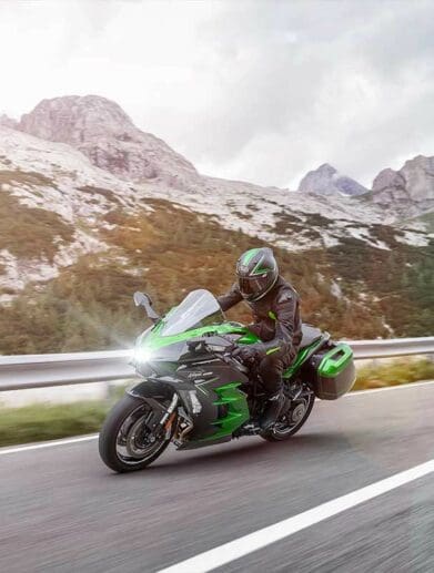 2022 Kawasaki Ninja H2 SX SE