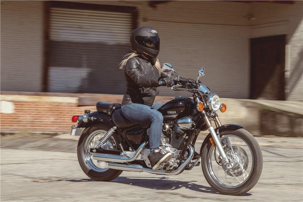 Yamaha v star sales specs