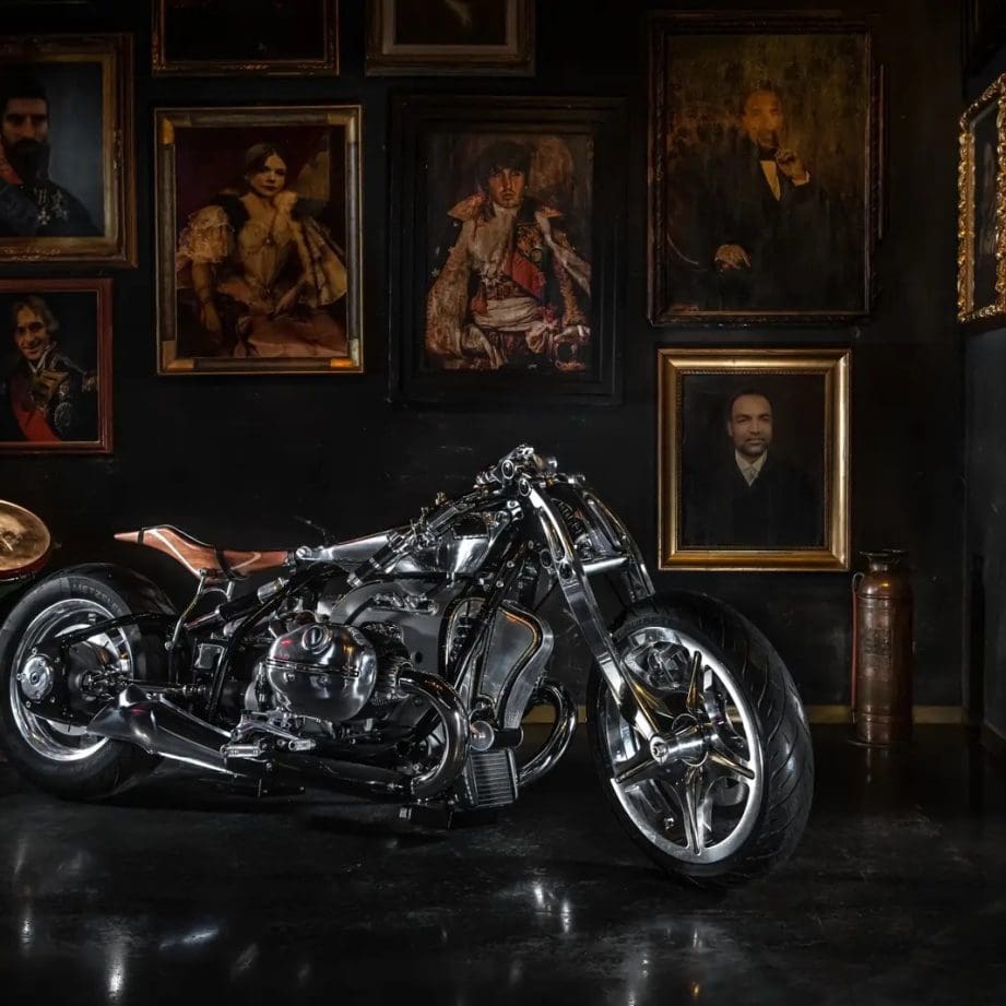 Custom Eye Candy: Meet the R18 Magnifica - webBikeWorld