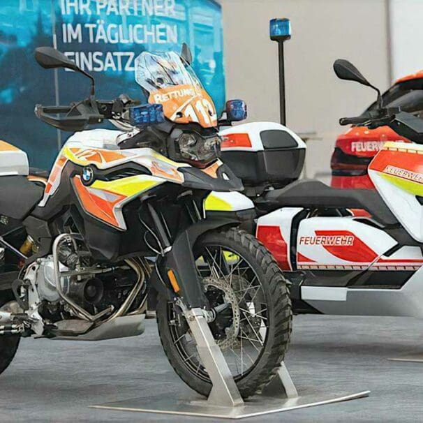 BMW’s New CE-04 and F 850 GS showcased at the 2022 Interschutz. Photo courtesy of RideApart.