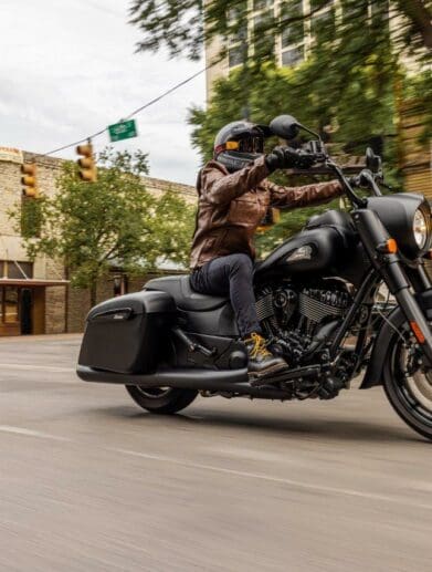 2022 Indian Springfield Dark Horse