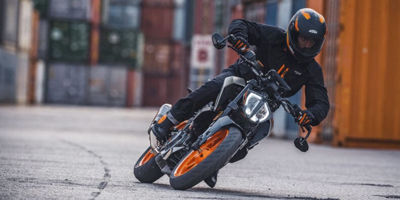 2022 KTM 390 Duke