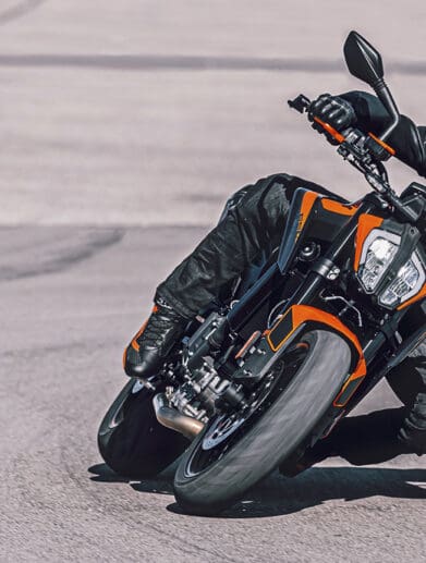 2022 KTM 890 Duke