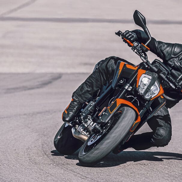 2022 KTM 890 Duke