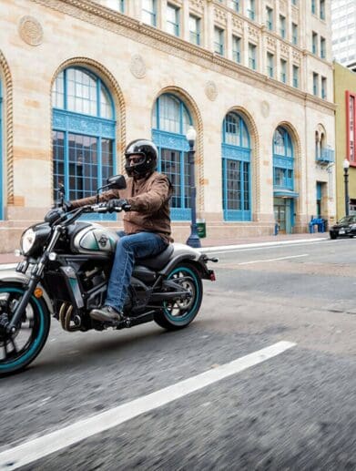 2022 Kawasaki Vulcan S/Vulcan S Cafe