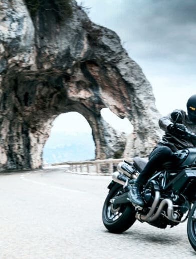 2022 Ducati 1100 Sport Pro
