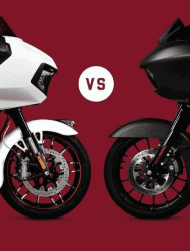 Harley-Davidson Road Glide Special nose to nose with Indian Dark Horse