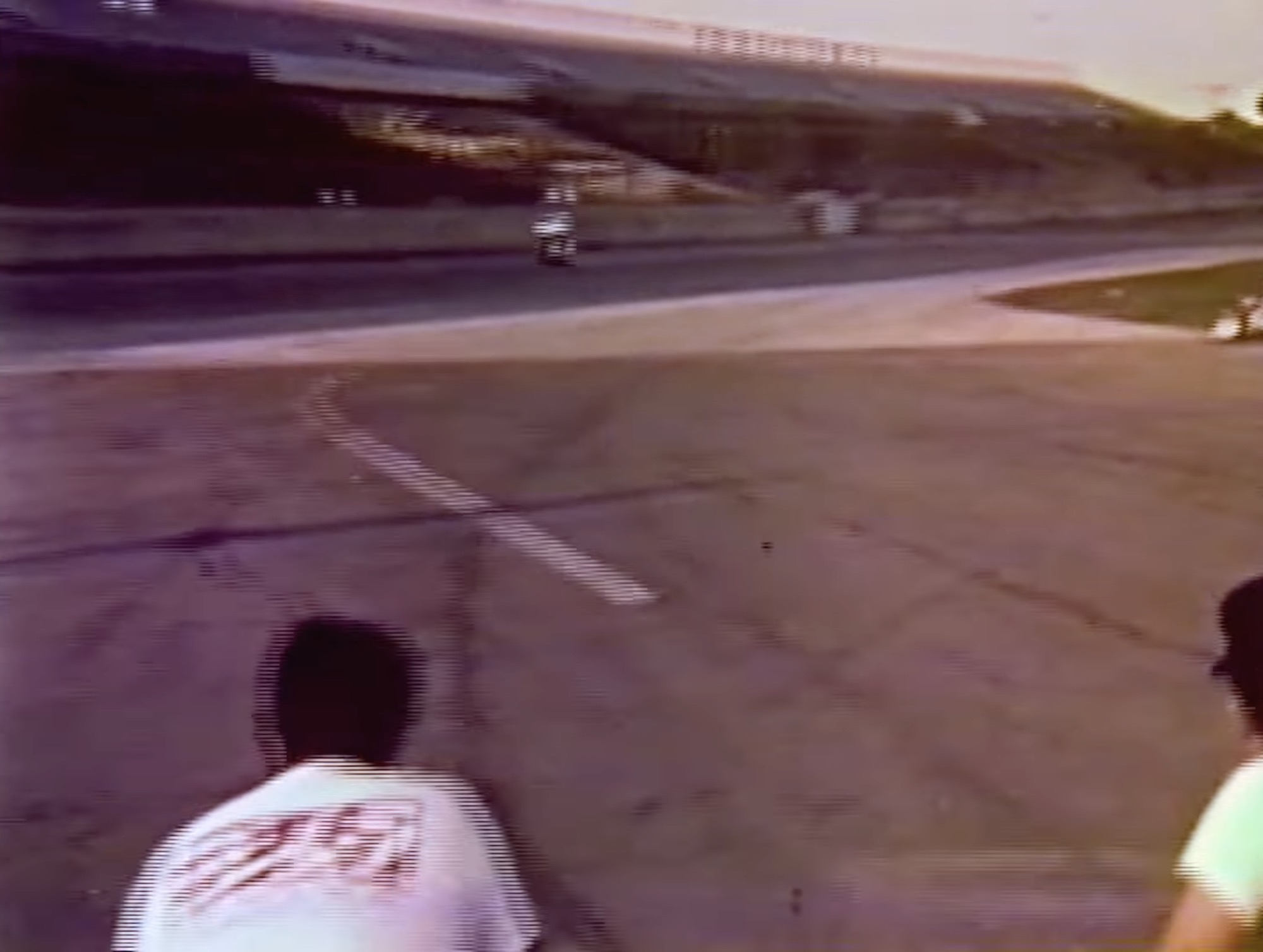 Kawasaki's Z1 900 at the Daytona Speedway of 1972, blasting through a new record. Media sourced from Youtube.