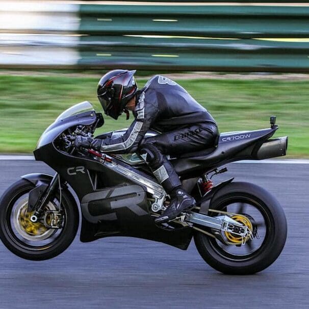 Guy Martin in the bid to break a 200mph speed record with a Crighton 700w. Media sourced from Crighton Motorcycle's Facebook Page.