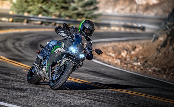 Kawasaki's Ninja 650 and Z650 are set for a 2023 refresh. Media sourced from Motorcycle.com.