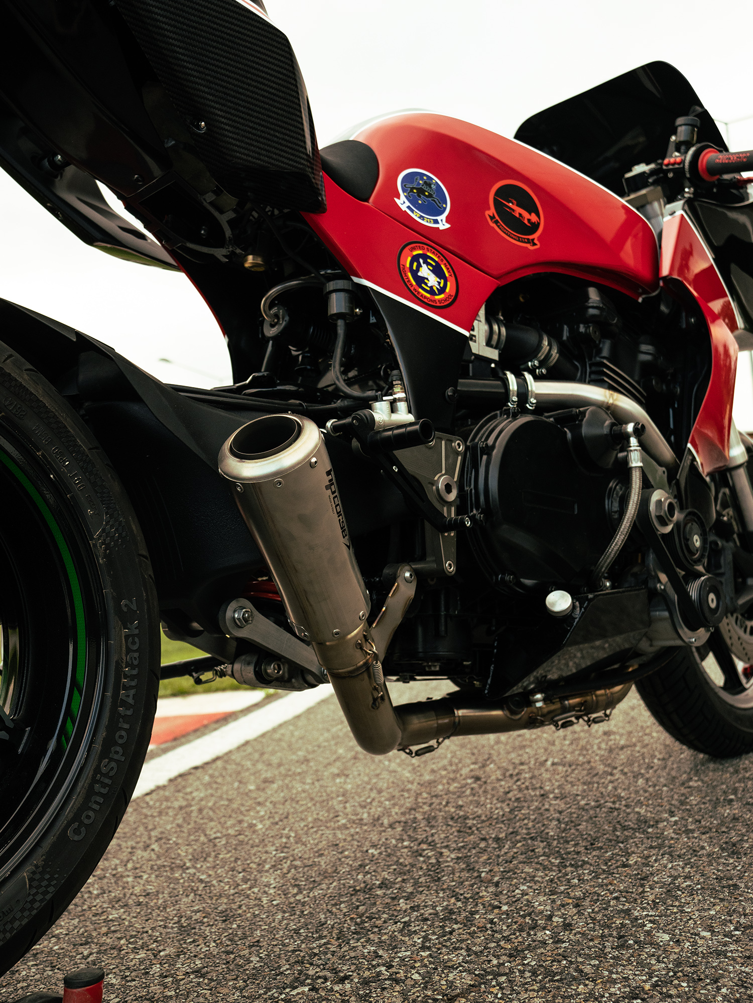 Top Gun Tribute - The Kawasaki H2R ‘Project Z’ by FTG Moto