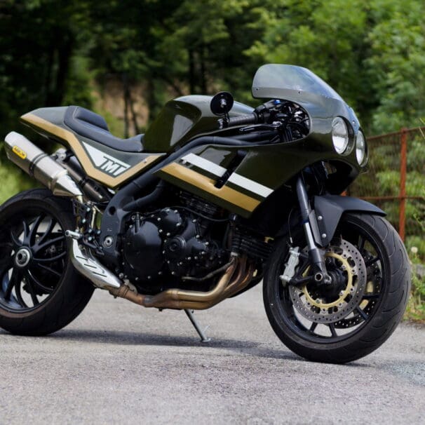 The Triumph Speed Triple RC30 - an absolute chimera of a custom build that apparently required parts from the iconic Ducati 916 and the indomitable Honda RC30. All media sourced from Tumult's website.
