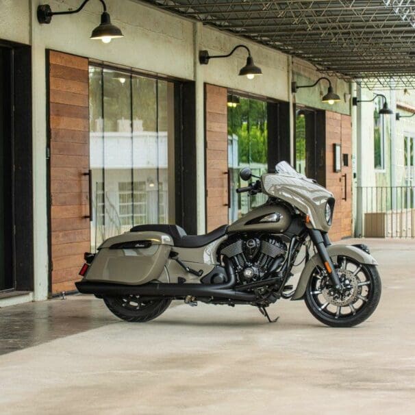 2022 Indian Chieftain Dark Horse