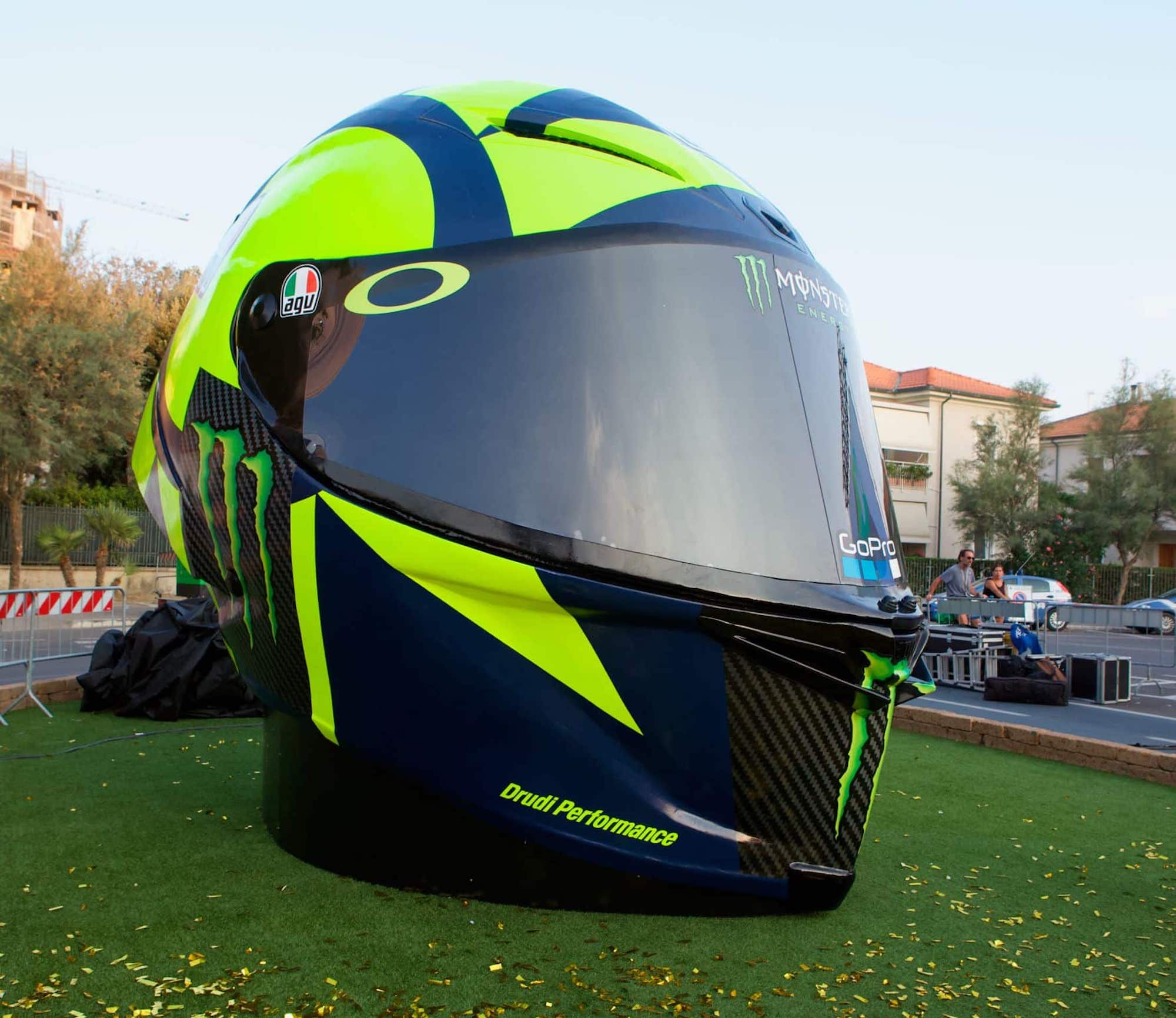 The world's biggest motorcycle helmet, featuring the 2019 AGV Pista graphics worn by motorcycle racer Valentino Rossi. Media sourced from 3D-Printing Media Network.