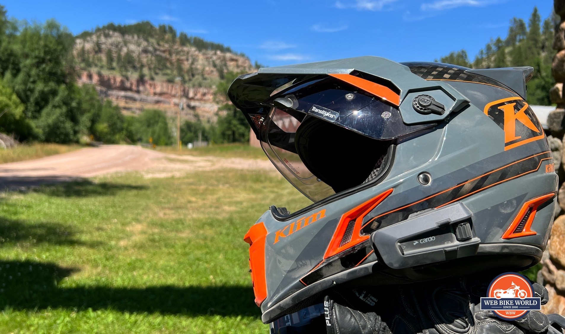 Talking Dirty: Hands-On With Cardo's New Packtalk Edge In-Helmet