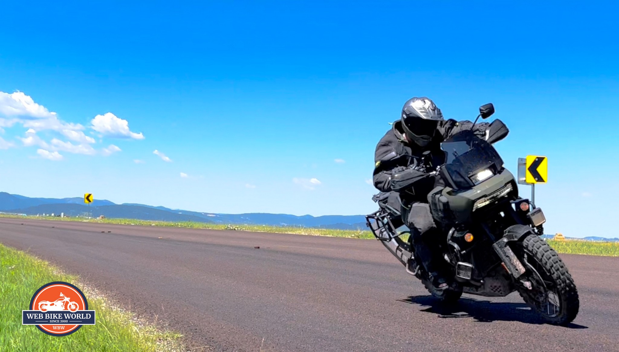 Me on board Oscar’s HD Pan America in a high speed corner.