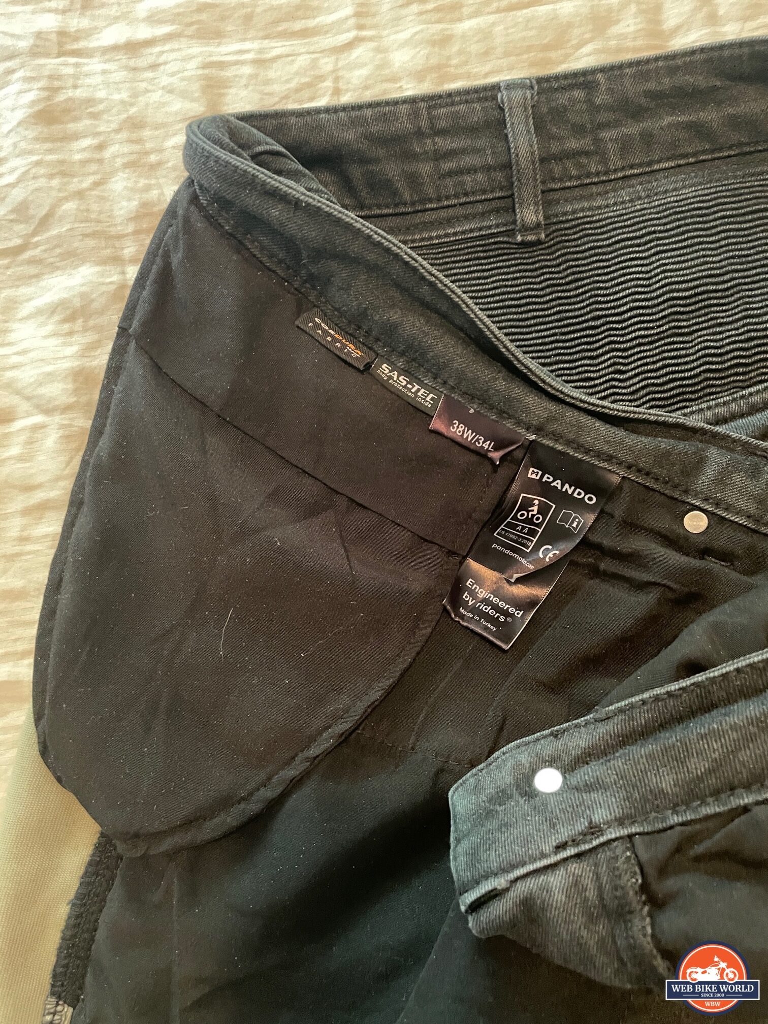 Pando Moto Karl Devil 9 Jeans hip armor pockets